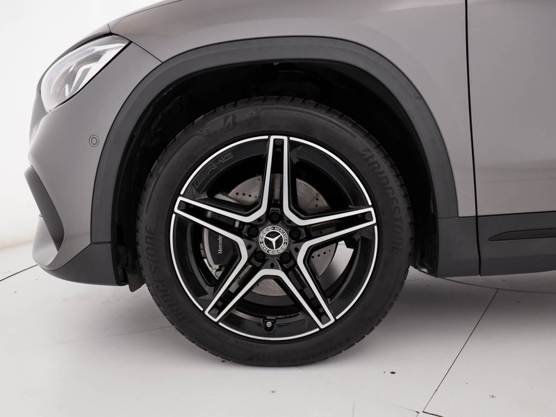 Mercedes GLA 250 e phev (eq-power) premium auto ibrido grigio
