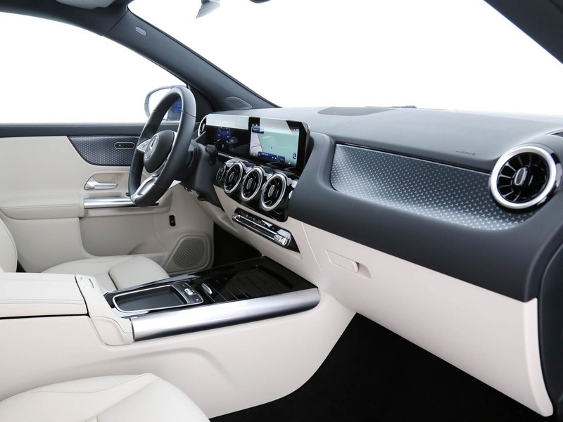 Mercedes GLA 200 d progressive advanced auto diesel blu/azzurro
