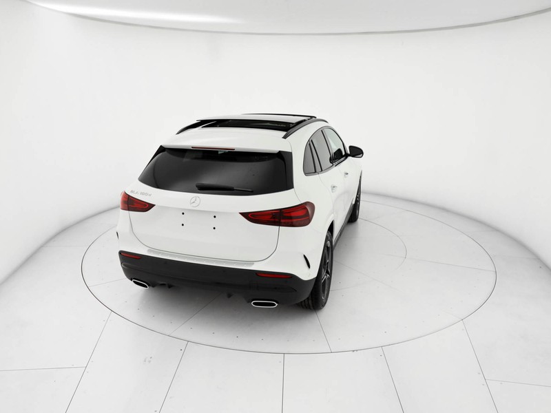 Mercedes GLA 180 d amg line advanced plus auto