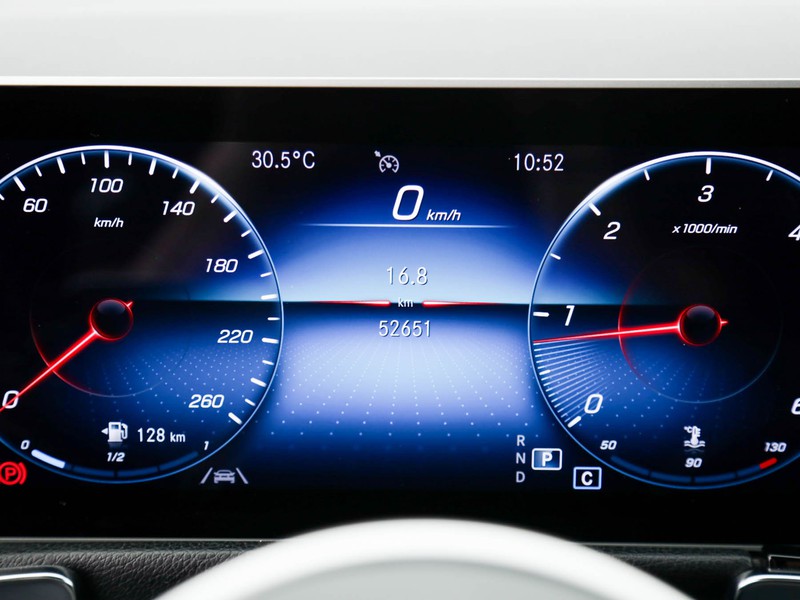 Mercedes GLB 200 d sport plus auto 7p.ti diesel argento