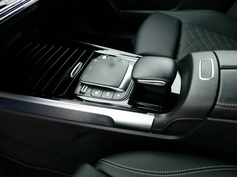 Mercedes GLB 200 d sport plus auto 7p.ti diesel argento