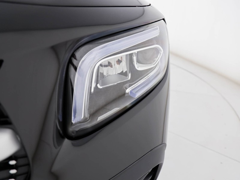 Mercedes GLB 180 d premium auto diesel nero