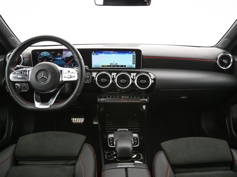 Mercedes Classe A 180 d premium auto diesel nero