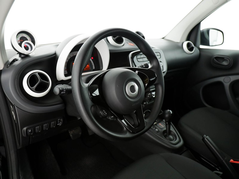 Smart Fortwo eq passion 4,6kw