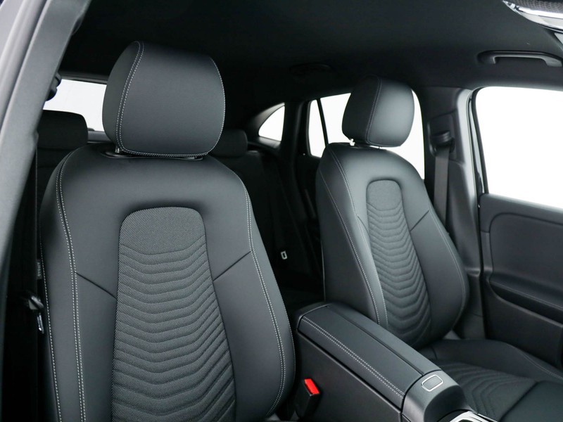 Mercedes GLA 200 d automatic diesel nero