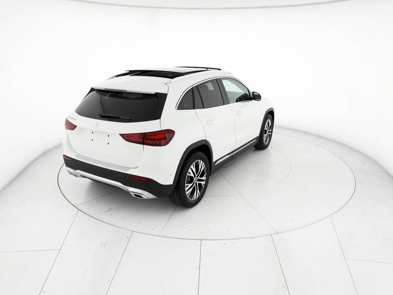Mercedes GLA 180  d Automatic