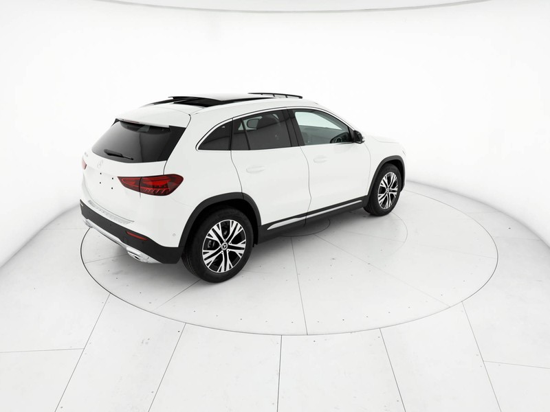 Mercedes GLA 180  d Automatic