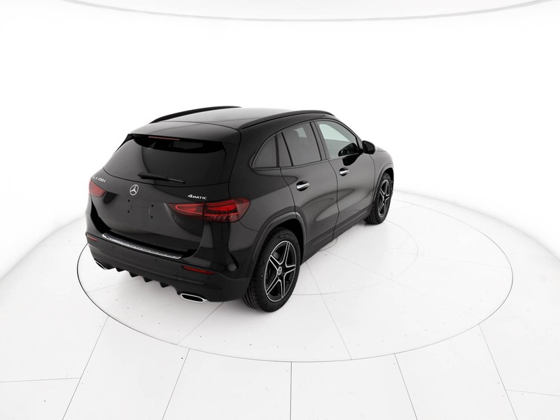 Mercedes GLA 200 d Automatic 4MATIC