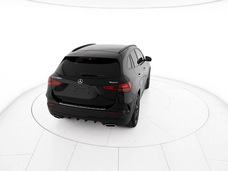 Mercedes GLA 200 d Automatic 4MATIC