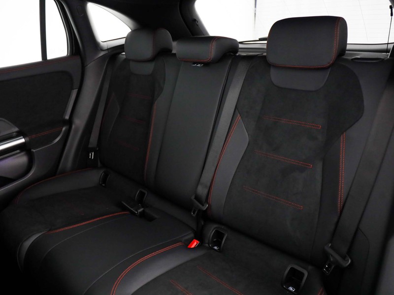 Mercedes GLA 200 d Automatic 4MATIC