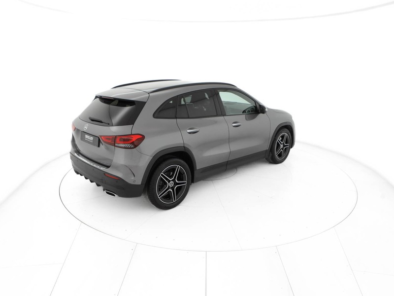 Mercedes GLA 200 d premium auto diesel grigio