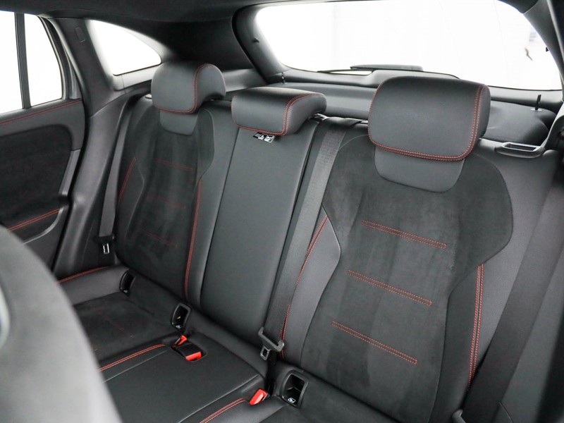 Mercedes GLA 200 d premium auto diesel grigio