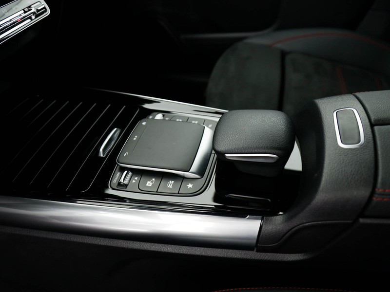 Mercedes GLA 200 d premium auto diesel grigio