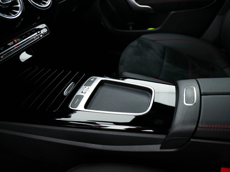 Mercedes CLA Coupè coupe 200 d amg line premium auto diesel grigio