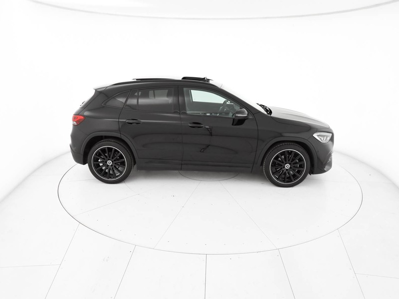 Mercedes GLA 200 d premium auto diesel nero