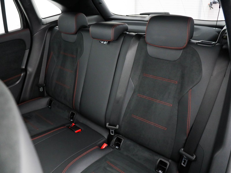 Mercedes GLA 200 d premium auto diesel nero