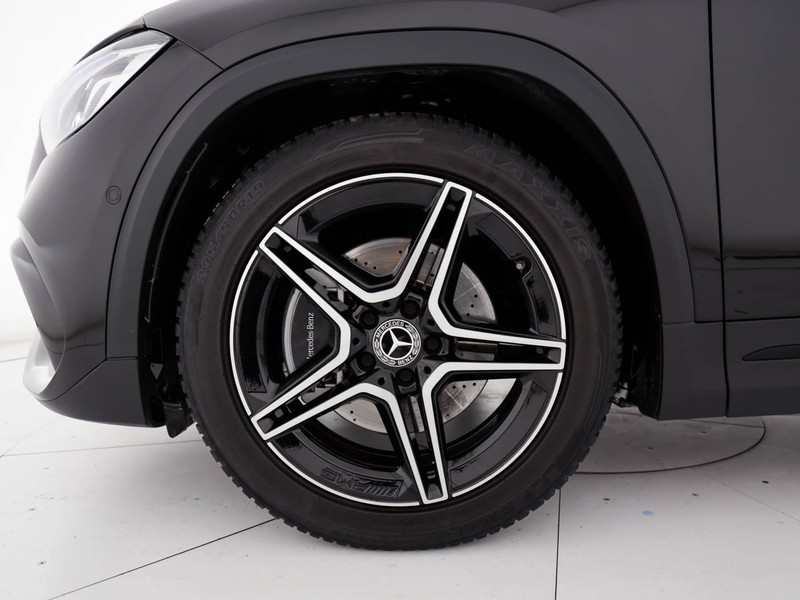 Mercedes GLA 200 d premium auto diesel nero
