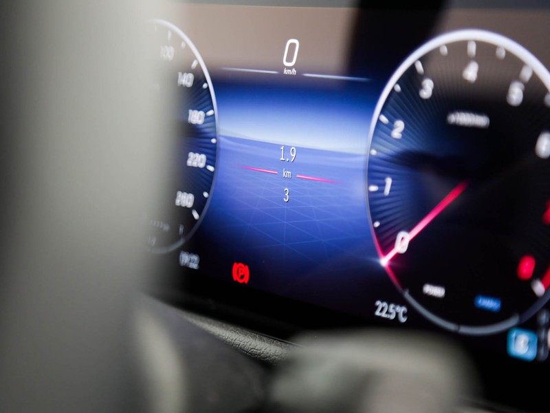 Mercedes GLA 180 amg line advanced plus auto benzina nero