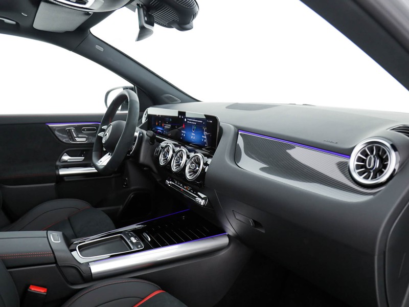 AMG GLA amg 35 amg line advanced plus 4matic auto benzina grigio