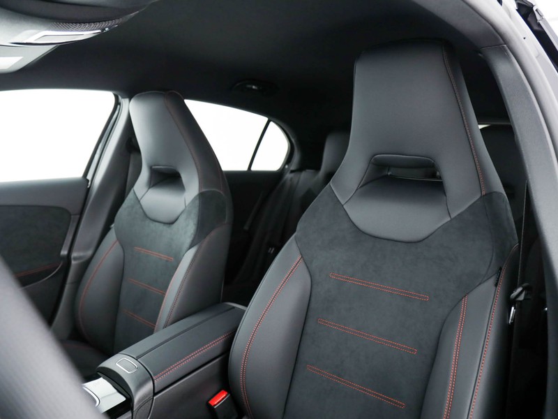 Mercedes Classe A 180 d amg line advanced auto diesel nero