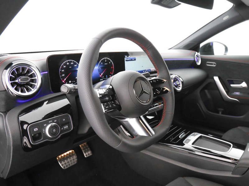 Mercedes CLA Shooting Brake  200 d amg line advanced plus auto