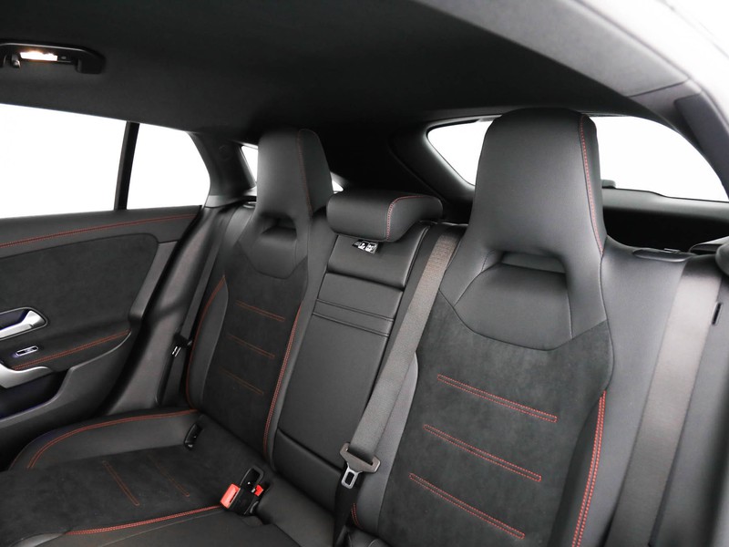 Mercedes CLA Shooting Brake  200 d amg line advanced plus auto