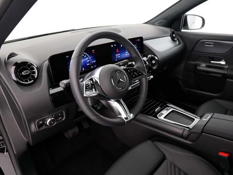 Mercedes GLA 180 Automatic benzina nero