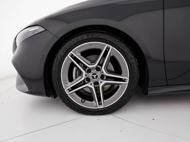 Mercedes Classe A 180 d amg line premium auto diesel nero