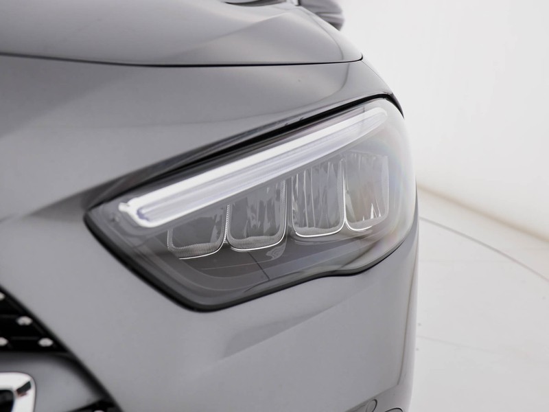 Mercedes GLA 180 d amg line advanced plus auto