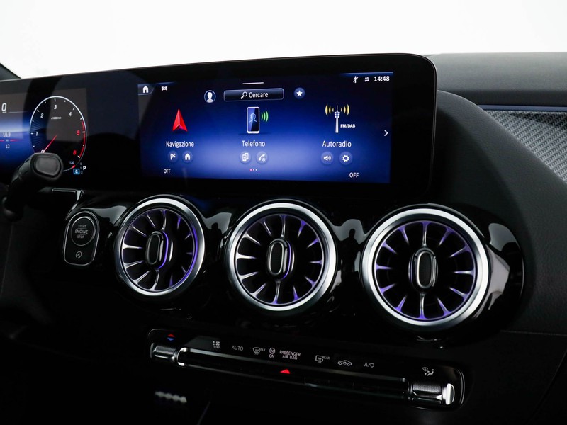 Mercedes GLA 200 d Automatic 4MATIC diesel grigio
