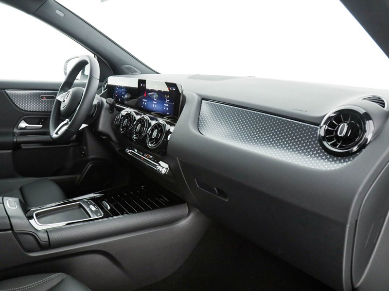 Mercedes GLA 180 Automatic benzina bianco