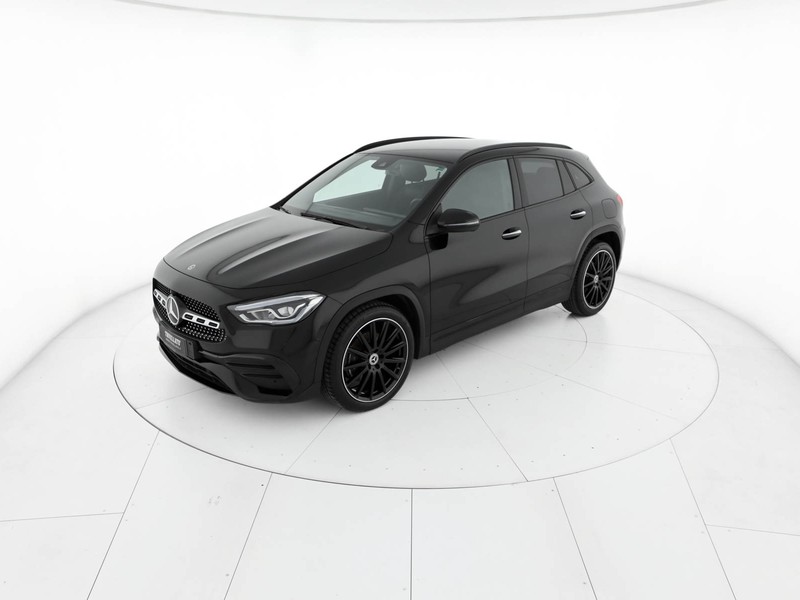 Mercedes GLA 200 d premium auto