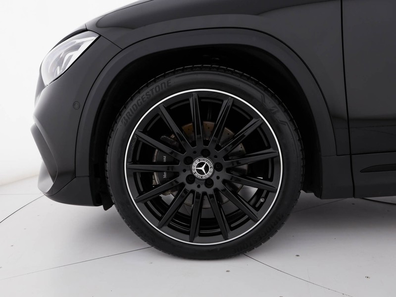 Mercedes GLA 200 d premium auto