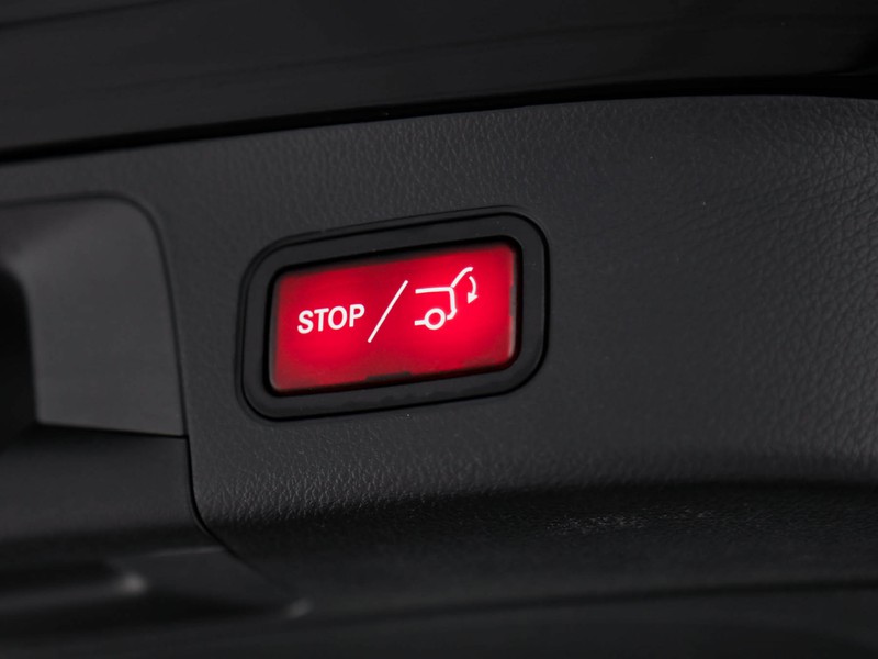 Mercedes GLA 200 d premium auto
