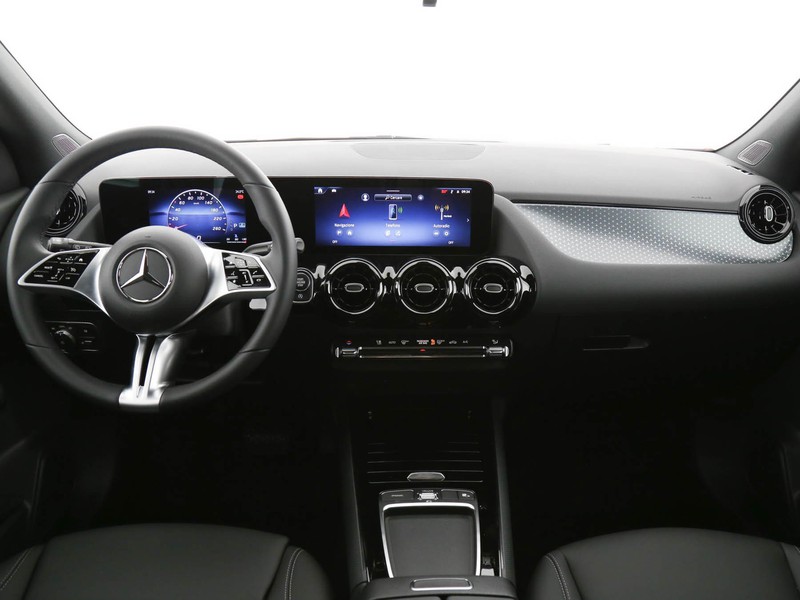Mercedes GLA 180 d executive auto diesel nero