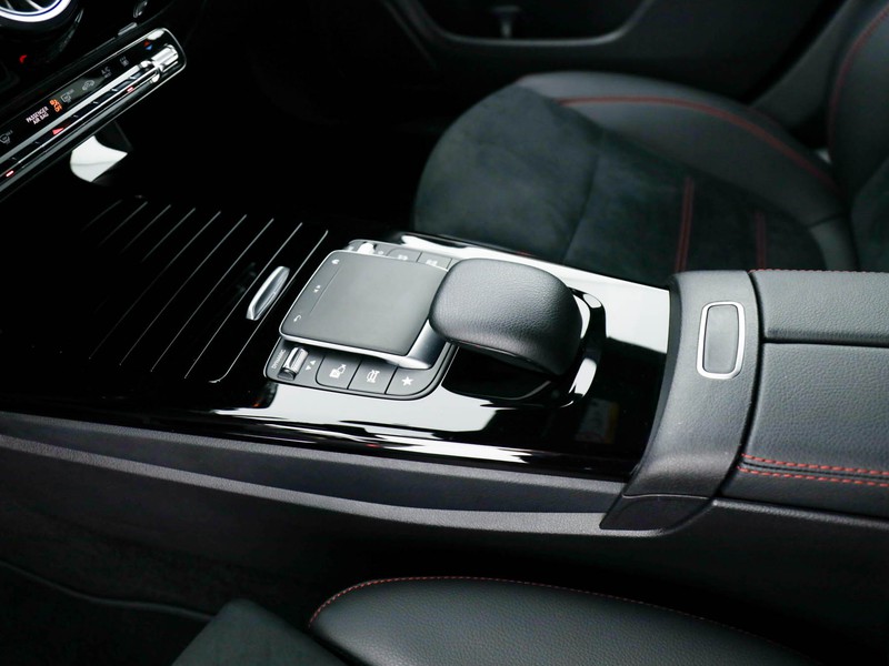 Mercedes CLA Coupè coupe 250 e phev (eq-power) premium auto ibrido nero
