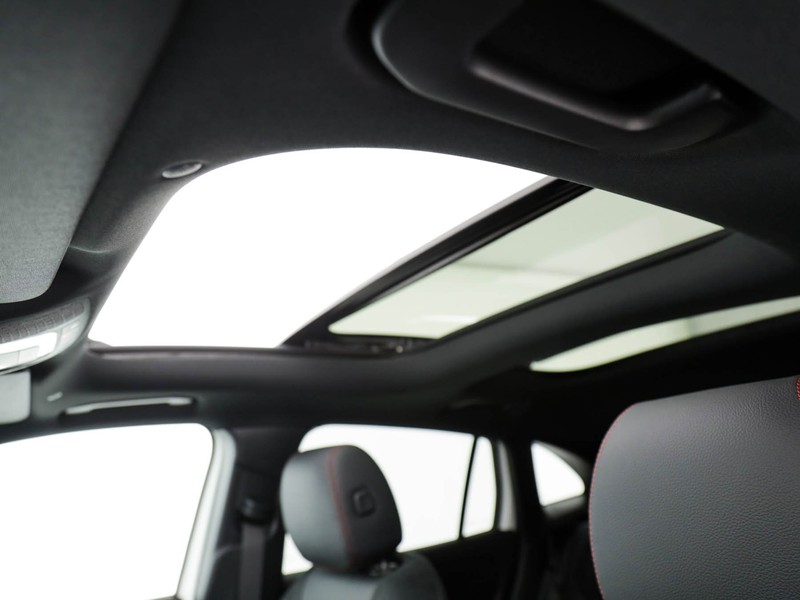 Mercedes GLA 180 d amg line advanced plus auto diesel bianco