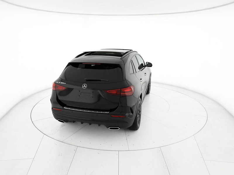 Mercedes GLA 180 d amg line advanced plus auto diesel nero