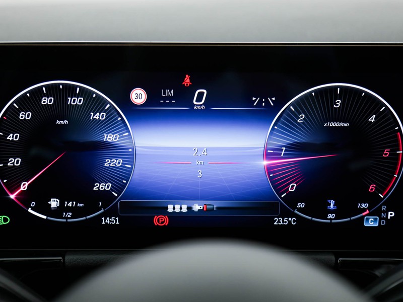 Mercedes GLA 180 d amg line advanced plus auto diesel nero