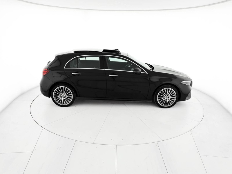 Mercedes Classe A 250 e phev amg line advanced plus auto ibrido nero