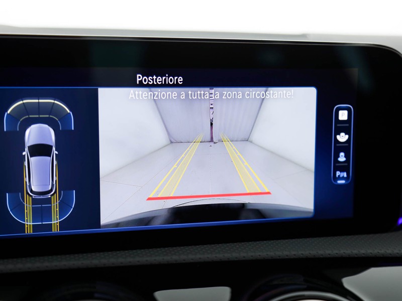 Mercedes Classe A 250 e phev amg line advanced plus auto ibrido nero