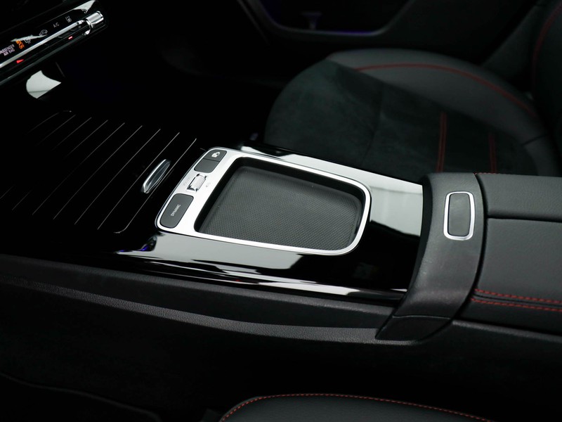 Mercedes Classe A 250 e phev amg line advanced plus auto ibrido nero