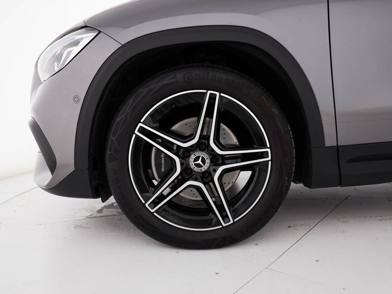 Mercedes GLA 200 d premium 4matic auto diesel argento