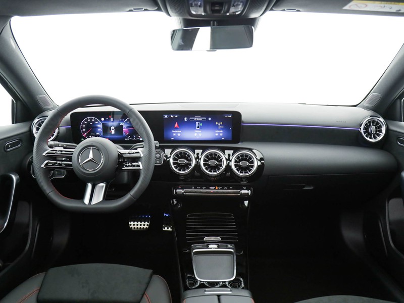 Mercedes Classe A 180 d amg line advanced plus auto