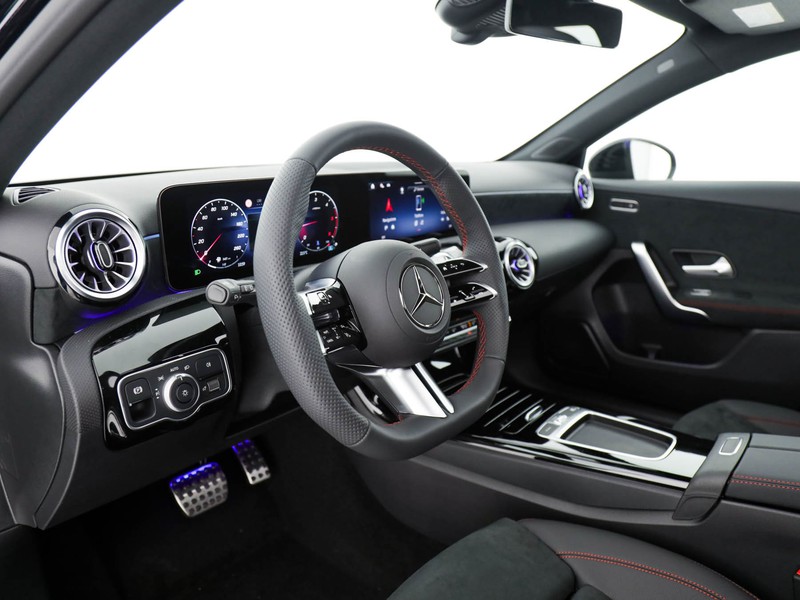 Mercedes Classe A 180 d amg line advanced plus auto