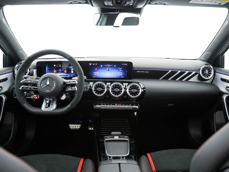 AMG Classe A a amg 35 amg line premium 4matic auto