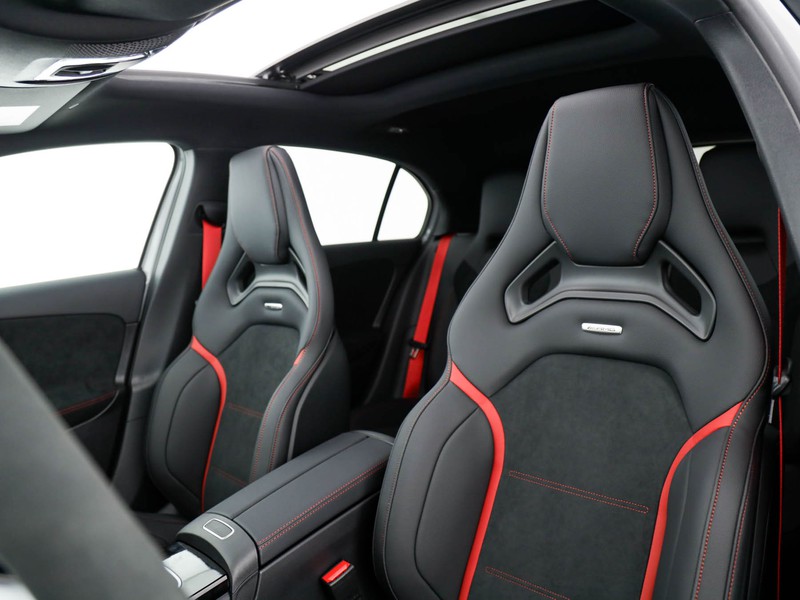 AMG Classe A a amg 35 amg line premium 4matic auto
