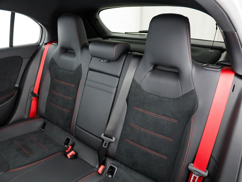AMG Classe A a amg 35 amg line premium 4matic auto