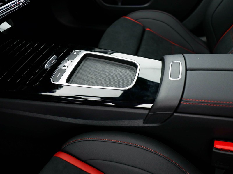AMG Classe A a amg 35 amg line premium 4matic auto