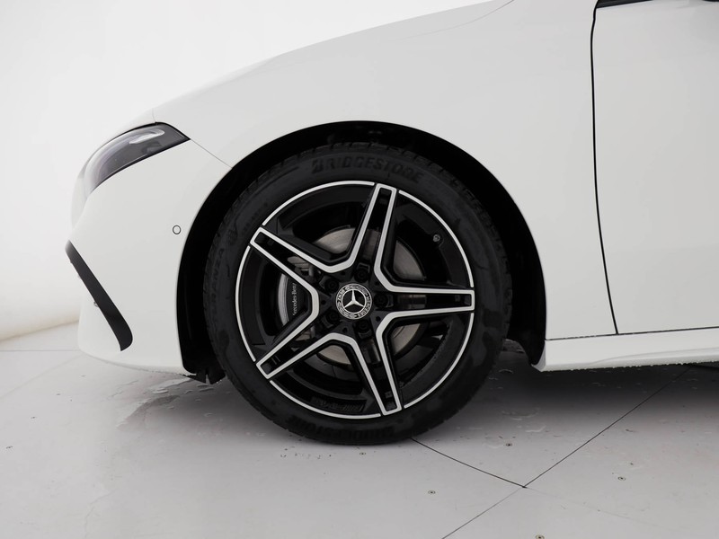 Mercedes Classe A 180 d amg line advanced auto